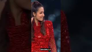 Download lagu Malaika Arora Live Performance On Chaiyya Chaiyya Song❤️🌹🥰🔥 | Sukhwinder Singh |Shah Rukh Khan mp3