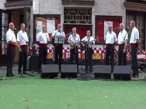 Ne more mi bit - klapa Carolo