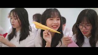 12A11 YEARBOOK | MANG TÊN MÙA HẠ