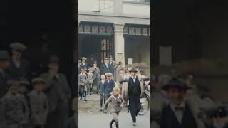 Crowds outside a Garage in Apeldoorn, 1925