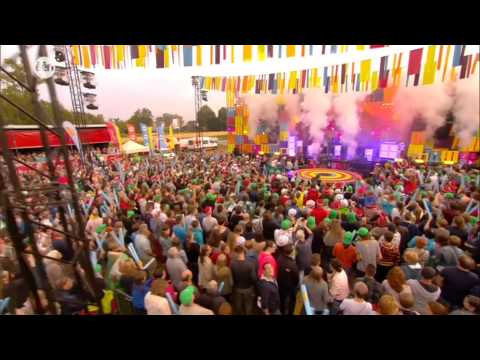 2 Fabiola ft. Loredana: Doctor Disco