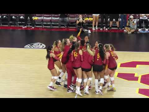 The 2022 Women of Troy Volleyball Team Beat Colgate in the Third Set 25-12 to Win their Match 3-0