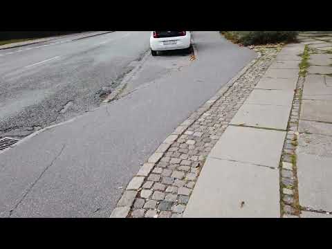 MongoTV_9919 - MIN GÅTUR - Del 2 - Onsdag 12.Oktober 2022 - Spiser BURGER Med POMFRITTER