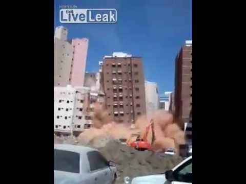 Rozbiórka budynku Fail