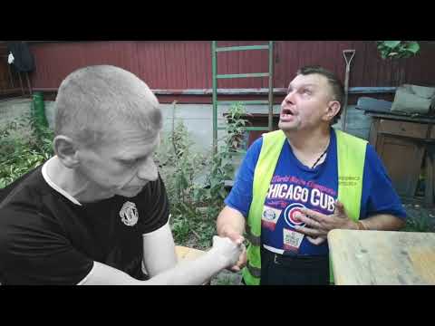 Major Suchodolski ft. Krzysztof Kononowicz - 1 Moment [AI Cover]