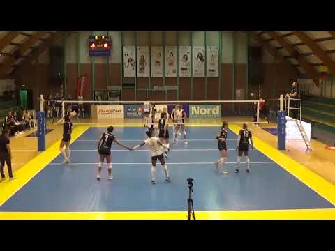 Chloé Lesenechal (#10 Dark Blue)