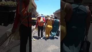 🇿🇦 keeping Johannesburg city clean #walkafrica #travel #southafrica #johannesburg
