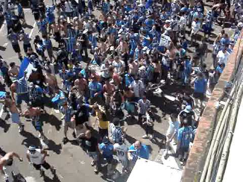 "geral do Grêmio - deslocamento" Barra: Geral do Grêmio &bull; Club: Grêmio &bull; País: Brasil