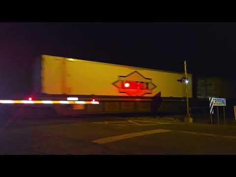 5MP2 PN Steelie +intermodal to Perth, 6/6/24, Ararat West VIC