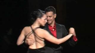 Video thumbnail for Napoli - IV MujeresTangofestival - Romina Godoy e Leandro Palou