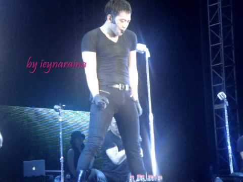 100411 Rain Live @ 2011 Malaysia Grand Prix Concert *Love Song*