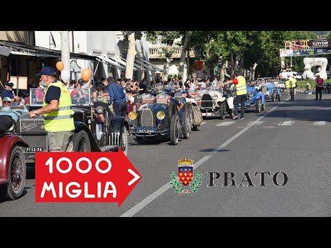 1000 Miglia 2021 - Passaggio in centro a Prato