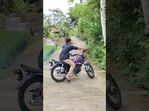 Forgot to bring the motorcycle #shortsviral #funny#shortvideo #comedy #shortvideo #shorts