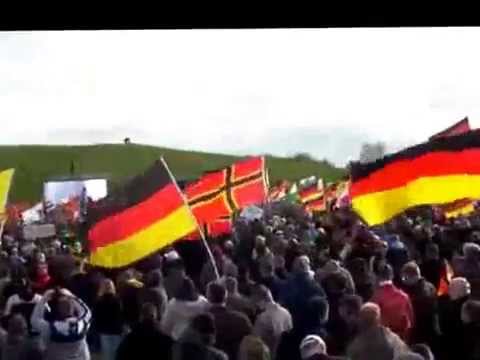 Pegida 11.  April  2015 mit Geert Wilders in Dresden