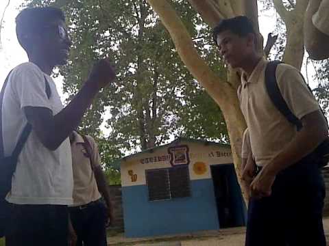 Frestyle en el Liceo XD...!!! Pedrito Baron vs Gabo vs Manuel Mc XD