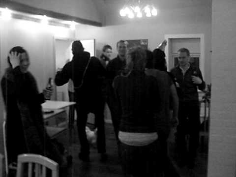 Vor dem Essen DANCE^^mit dem KULT Urlaub Lied