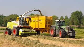 preview picture of video 'Peltijn Agri - Claas Jaguar 890 - gras hakselen'