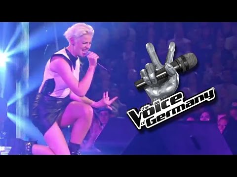 Du Hast Den Farbfilm Vergessen – Stephanie Kurpisch | The Voice 2014 | Knockouts