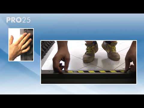 PRO 25 / Audiometric mini booth