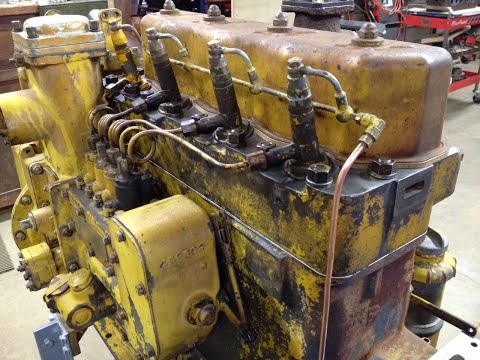 Caterpillar D2 #5J1113 Diesel Engine Assembly Ep.48: Precoms, Injectors & Fuel Lines
