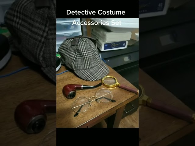 Vídeo relacionado con AIWXEEU Accesorios de Disfraz de Detective, Detectives Accesorios, Ropa de Detective con Sombrero Gafas Bigote Falso Lupa Pajarita para Cosplay