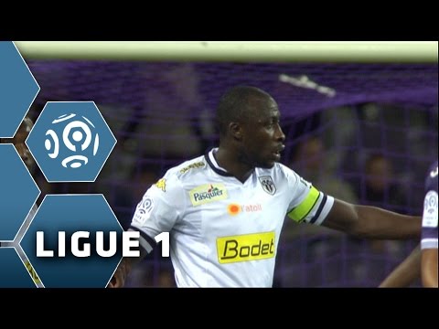 Goal Cheikh NDOYE (27') / Toulouse FC - Angers SCO (1-2) - (TFC - SCO) / 2015-16