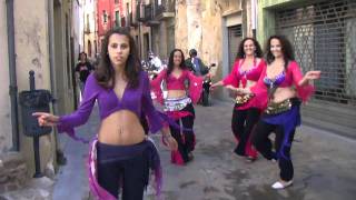 Lipdub al meu poble, Anglès - Txarango - Vola