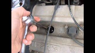 Changing Sparkplugs on 1997 Ford Contour / Mercury Mystique zetec 4 cylinder engine