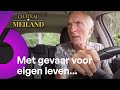 Martien doet ZEER GEVAARLIJKE STUNT in auto! ? | CLASSICS: Chateau Meiland #AFL13