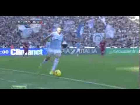 Antonio Candreva HUMILIATES K. strootman (Lazio vs rome) 09/02/2014