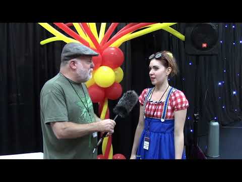 How To Be Funny # 16 Carisa Hendrix Learn To Entertain The DIY Magician Learn How To Be Funny