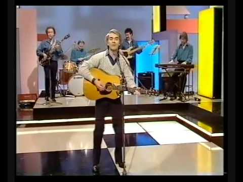 Johnny McEvoy - The Ballad Of St.Ann's Reel (Live)