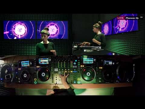 ELENA PAVLA  tech house  @ Pioneer DJ TV   Moscow