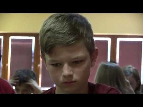 U15 8.2.  Ján Bobro -  Karin Němcová 0:1