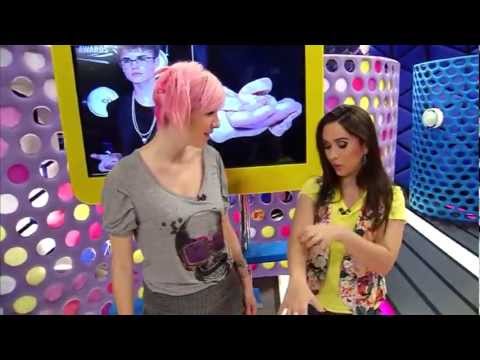 Tata Werneck e Marimoon | Acesso MTV (29/08/11) 1/5