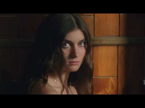 Jerry Heil - AVE MARIA (Official Visualiser)