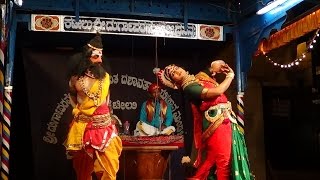 preview picture of video 'Yakshagana -- ''Tharuniya nudi keli ....'' Patla'