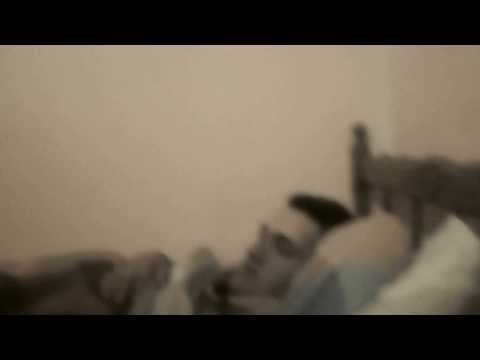 BROMA mi amigo se durmió y le tire un pedo en la cara JAJAJAJAJAJAJAJAJA