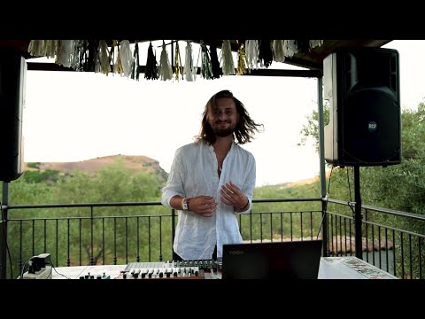 WOJTEK - Live From Sicily