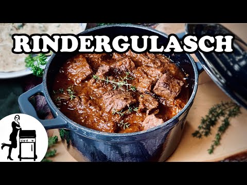 Beef goulash | Classic recipe | The woman at the grill