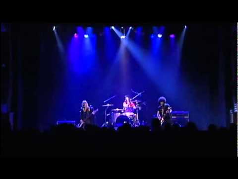 download lagu mp3 mp4 Skinny Aloha, download lagu Skinny Aloha gratis, unduh video klip Skinny Aloha