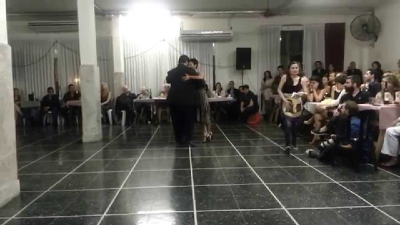 David Ledesma y Valentina Rey, bailan Indio Manso de Carlos Di Sarli en el Floreal Milonga