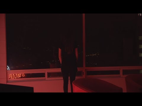 AVE - Huesos (Trailer)