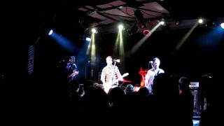 Punchline - Getting There is Getting By (Jammin Java, Vienna VA).AVI