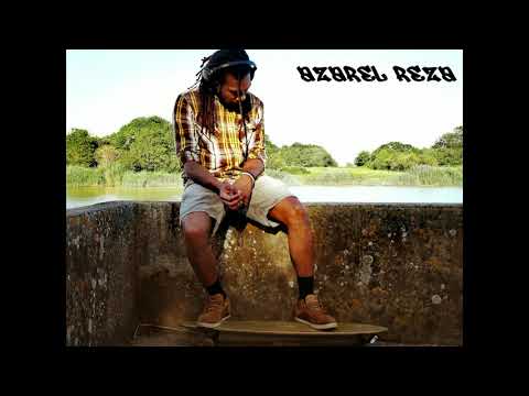 AZAREL REZA - BASKETS USÉES