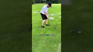 😳🎈 De ce s-a umflat terenul de golf ca un balon?