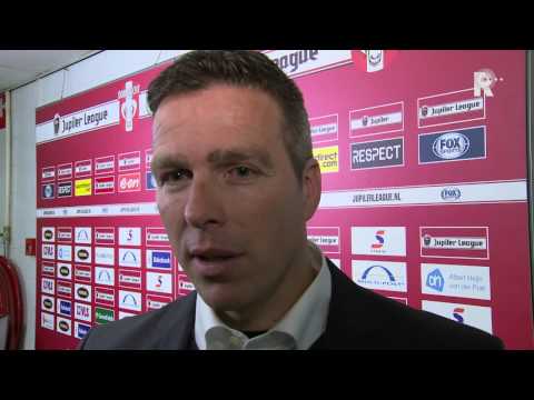 Gérard de Nooijer na afloop van FC Dordrecht - Fortuna Sittard