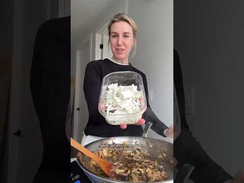 Creamy Mushroom and Goat Cheese Pasta