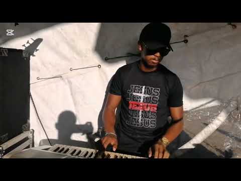 Jaws band: Tsy manary anao Jehovah