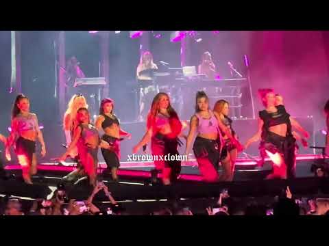 Karol G - SEJODIOTO, Punto G (2023.08.18 Rosebowl Pasadena) (SecB5 Row10 Seat7)